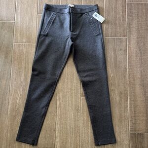NWT🎉GAP Women's Dark Charcoal Knit  Pants